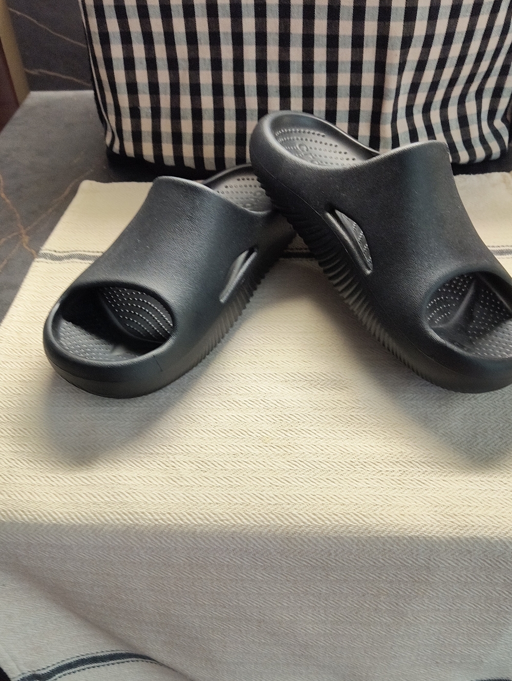 CROCS Women’s Black Mellow Recovery Slide - Slip-On Comfort